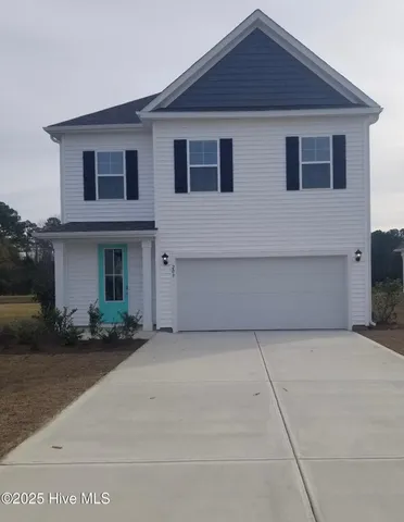 $2,200 | 209 Queens Creek Road, Swansboro, NC 28584
