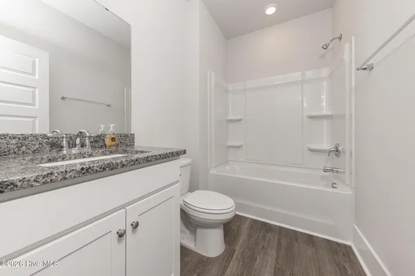 $2,100 | 209 Surfside Lndg Boulevard, Hubert, NC 28539