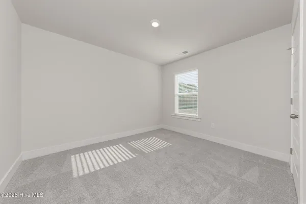 $2,100 | 209 Surfside Lndg Boulevard, Hubert, NC 28539