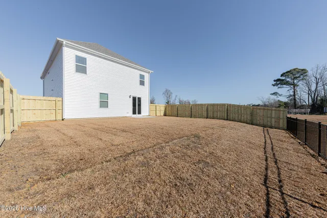 $2,200 | 209 Queens Creek Road, Unit LOT 146, Swansboro, NC 28584