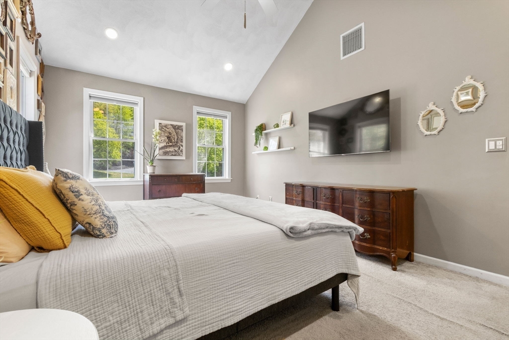 18 Field Pond Road Milford, MA 01757 - Photo 20 of 42