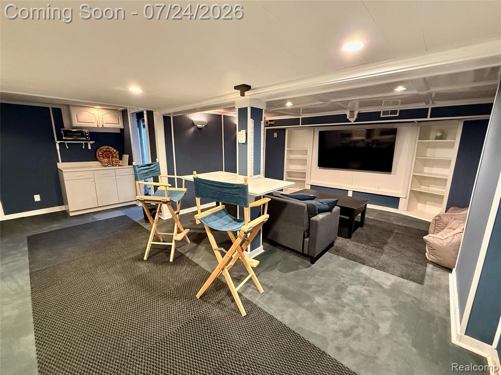 42451 Old Bridge Road Canton, MI 48188 - Photo 31 of 38