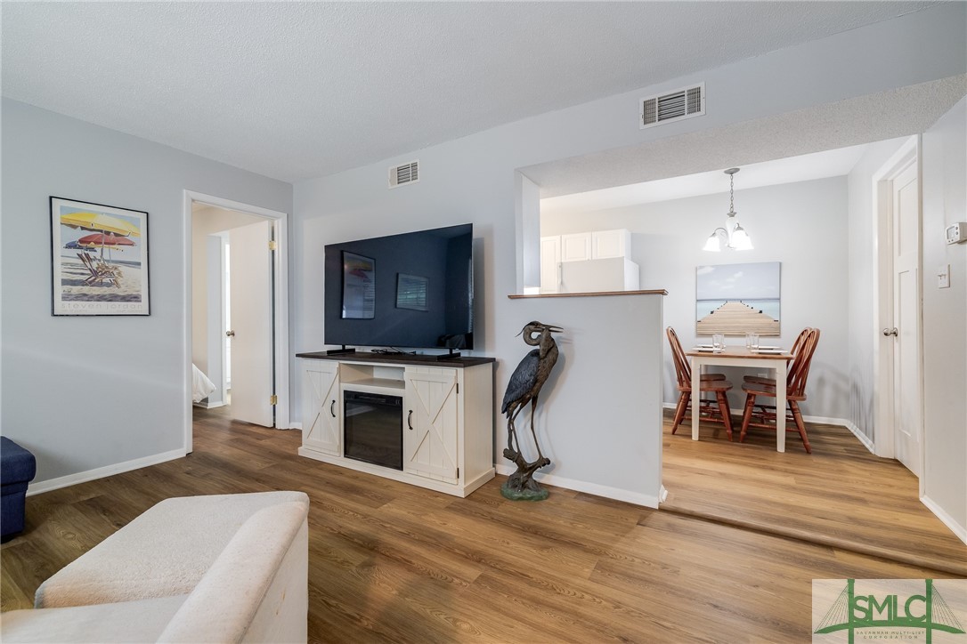 401 North Cromwell Road, Unit P8 Savannah, GA 31410 - Photo 6 of 29 Gallery Image 6