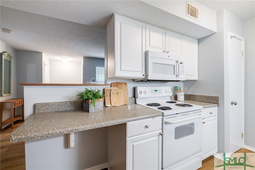 401 North Cromwell Road, Unit P8 Savannah, GA 31410 - Photo 8 of 29 Gallery Image 8