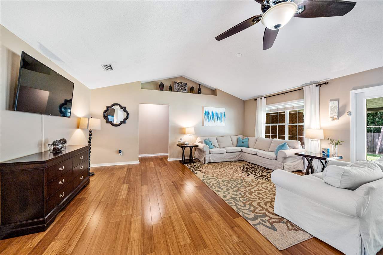 135 Destrehan Road Fairhope, AL 36532 - Photo 11 of 36