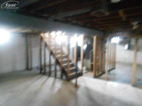 1458 Seymour Road Flint, MI 48532 - Photo 11 of 11 20144906-10.JPG