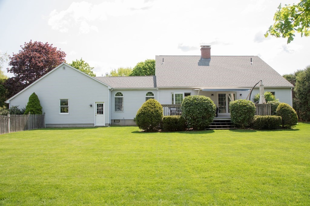 22 Deer Run Road West Springfield, MA 01089 - Photo 38 of 38 a front view of a house with a yard