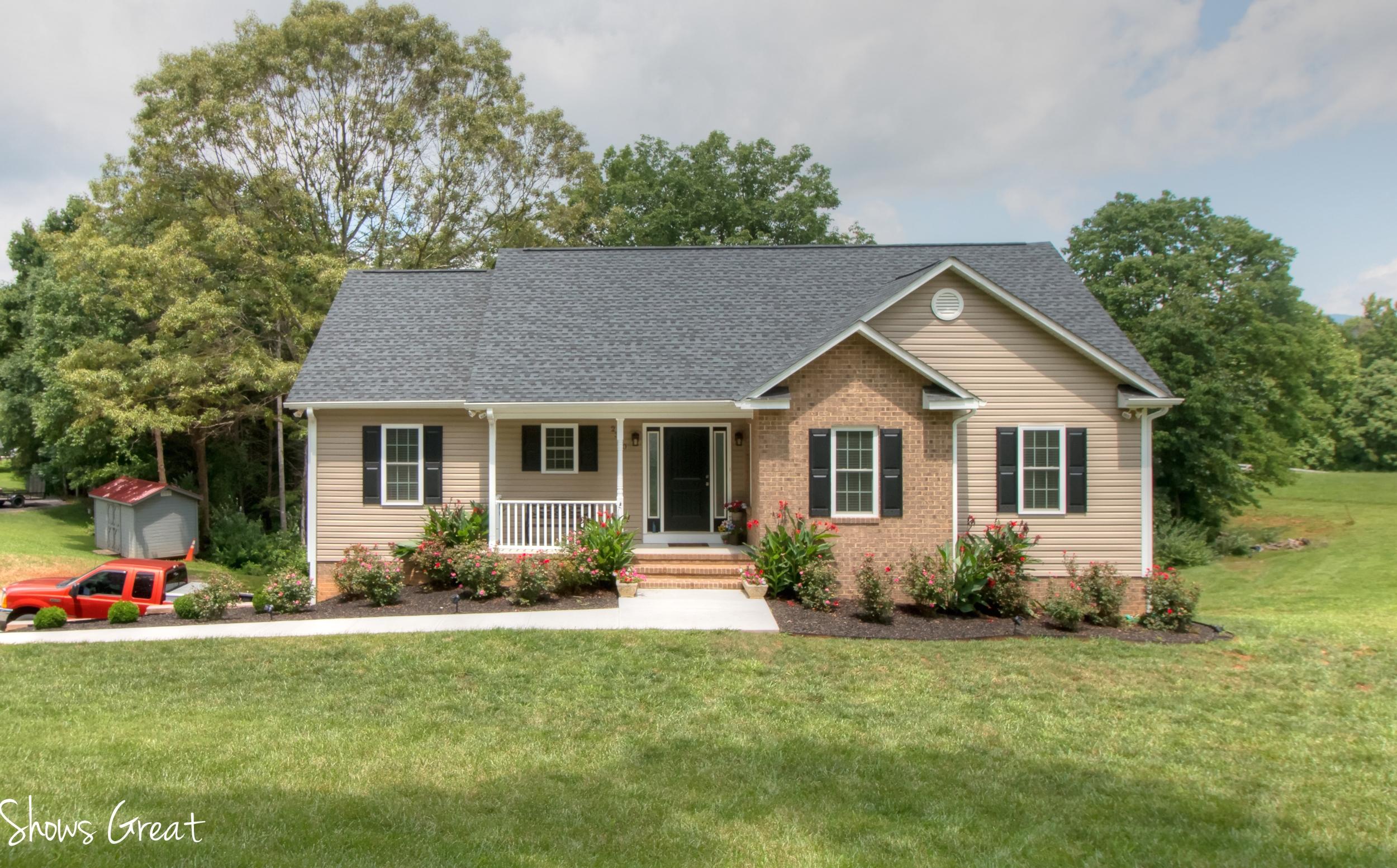 2300 Shady Run Road Vinton, VA 24179 - Photo 1 of 37 IMG_9986_tonemapped