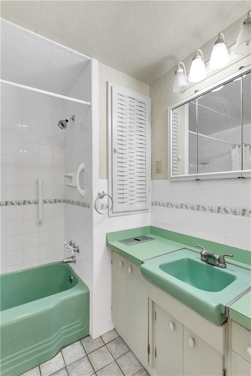 253 Old Haymaker Road Monroeville, PA 15146 - Photo 13 of 24 Gallery Image 13