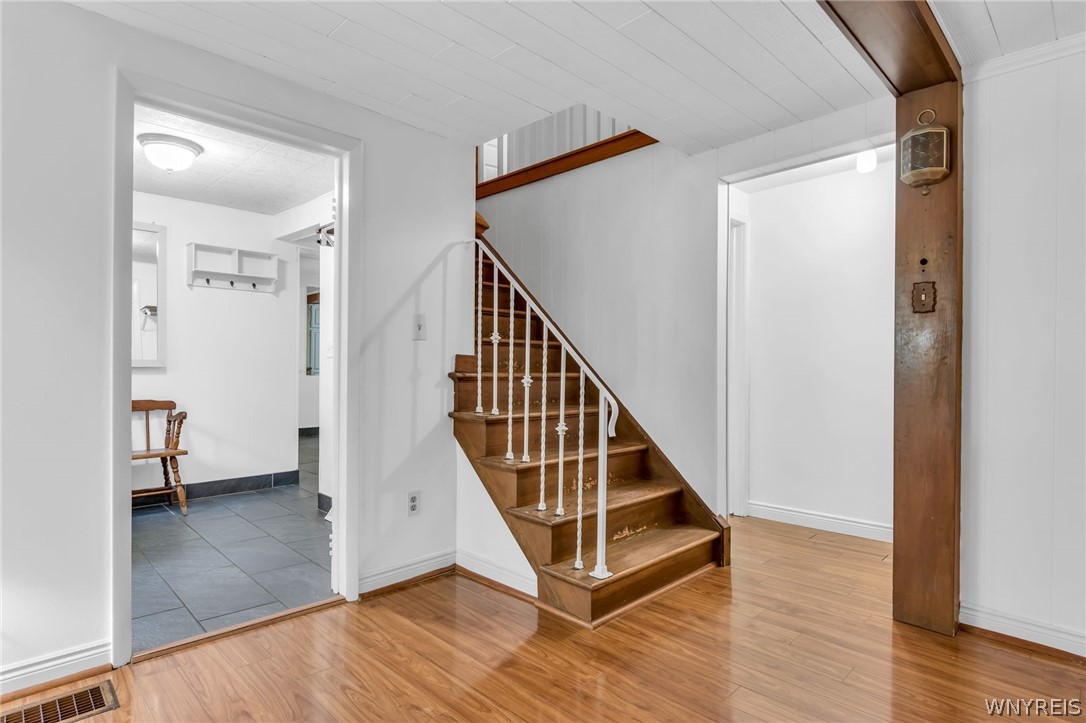 1715 Hopkins Road Amherst, NY 14068 - Photo 10 of 42