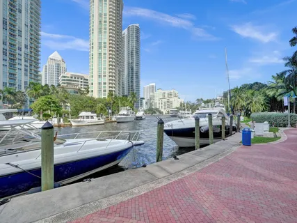 $385,000 | 511 Southeast 5th Avenue, Unit 1415, Fort Lauderdale, FL 33301