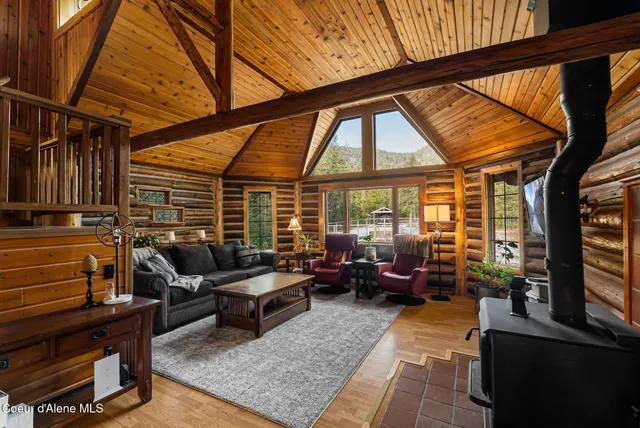 $749,900 | 455 Elk Grove Road, Sandpoint, ID 83864