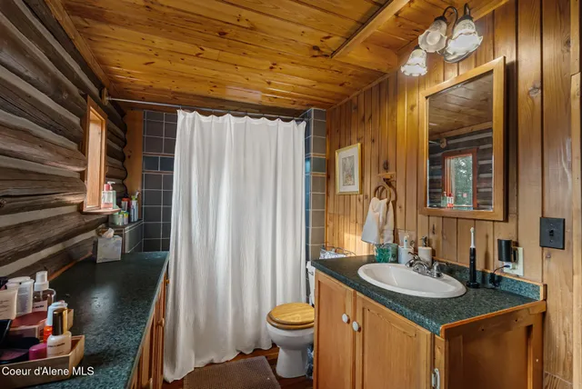 $749,900 | 455 Elk Grove Road, Sandpoint, ID 83864