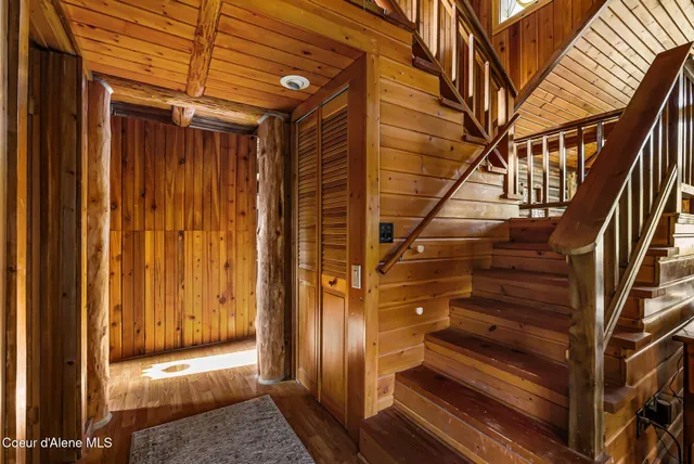 $749,900 | 455 Elk Grove Road, Sandpoint, ID 83864