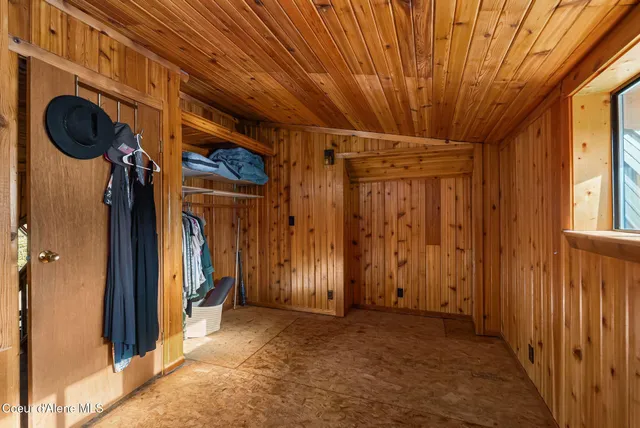 $749,900 | 455 Elk Grove Road, Sandpoint, ID 83864