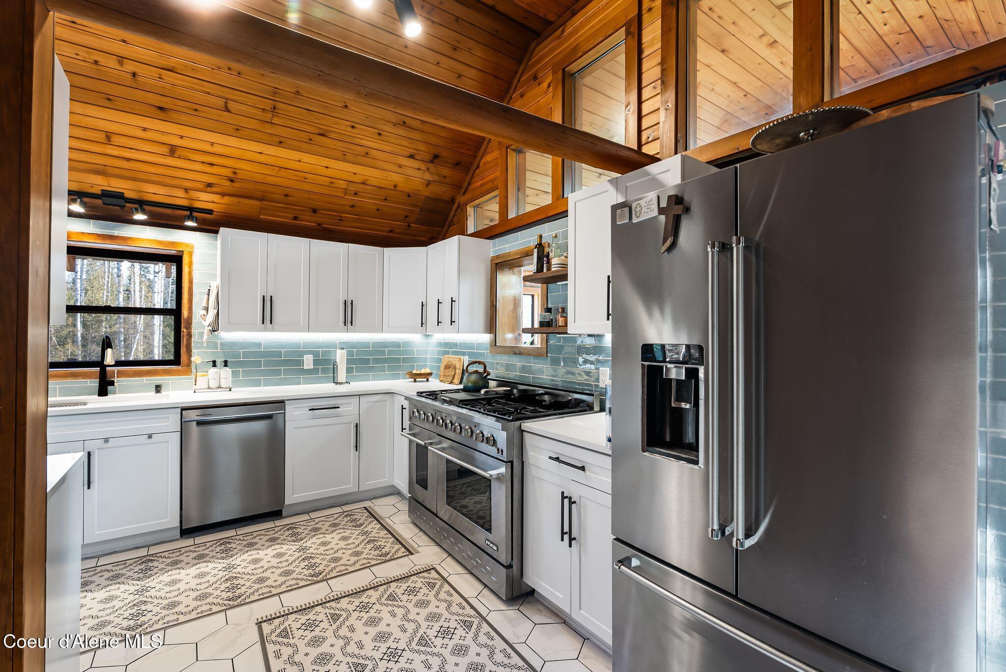 455 Elk Grove Road Sandpoint, ID 83864 - Photo 7 of 61 7