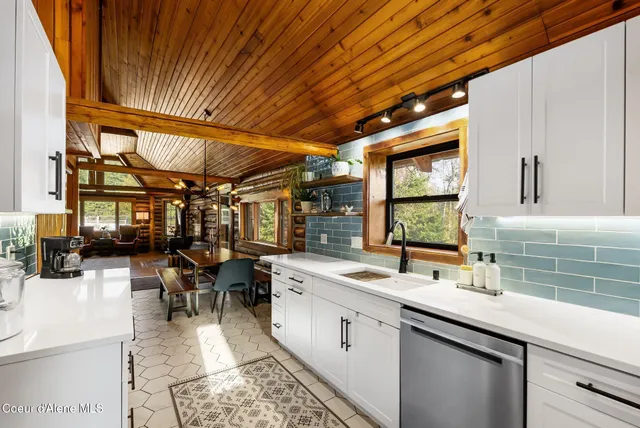 $749,900 | 455 Elk Grove Road, Sandpoint, ID 83864