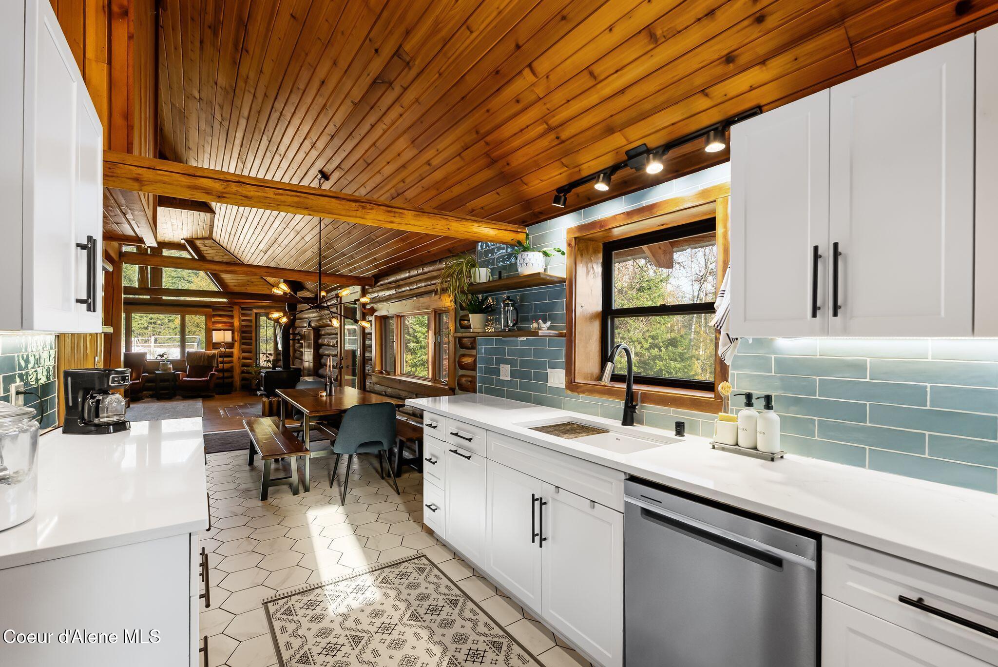 455 Elk Grove Road Sandpoint, ID 83864 - Photo 10 of 61 10