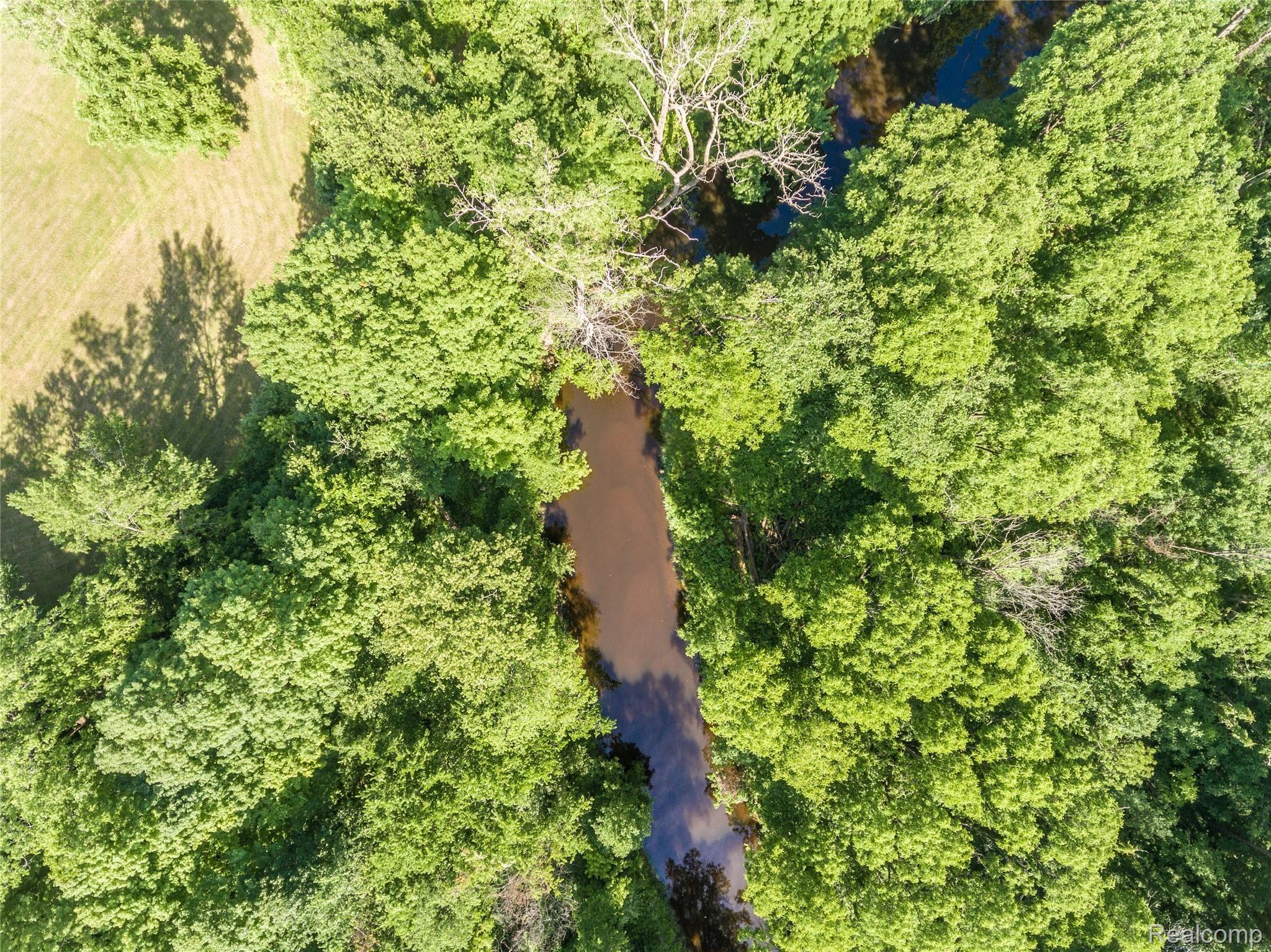 8700 Oak Grove Road Howell, MI 48855 - Photo 31 of 38 DJI_0091-32.jpg