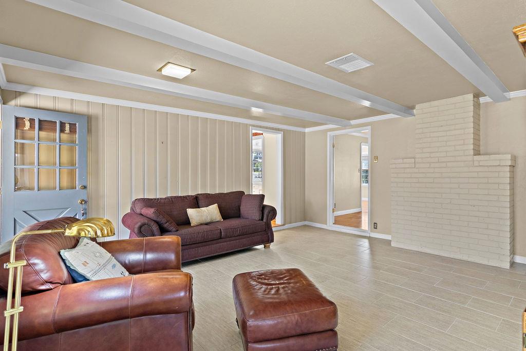 1027 Yale Avenue Modesto, CA 95350 - Photo 11 of 37