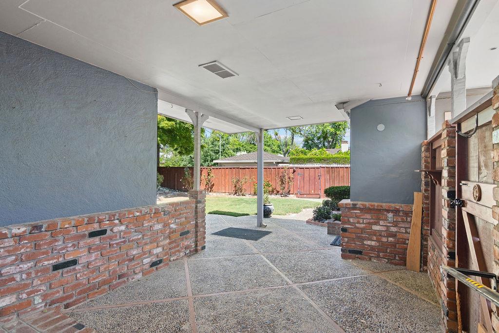 1027 Yale Avenue Modesto, CA 95350 - Photo 31 of 37