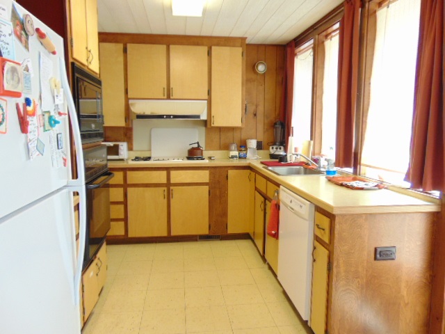 11 Braeside Road Pittsburg, NH 03592 - Photo 5 of 35