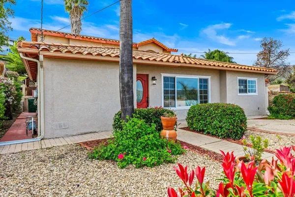 $924,888 | 8319 Prospect Avenue, Santee, CA 92071