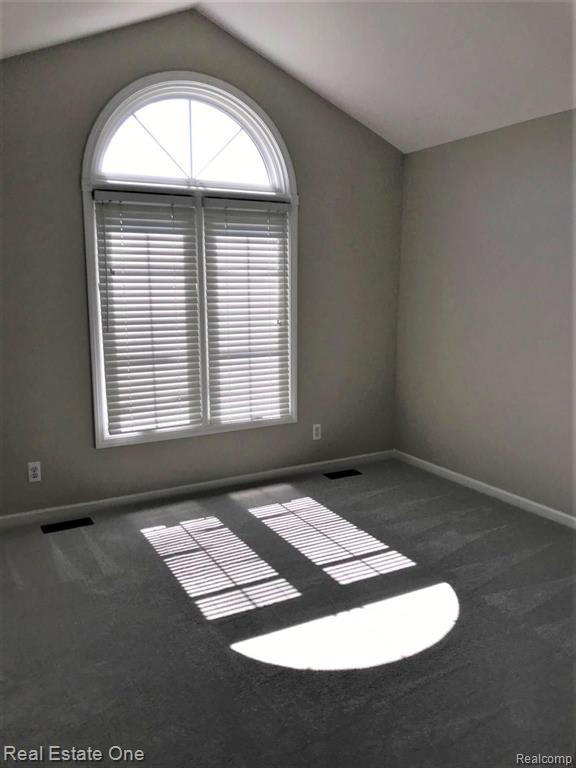 2518 Dover Rochester Hills, MI 48309 - Photo 23 of 29