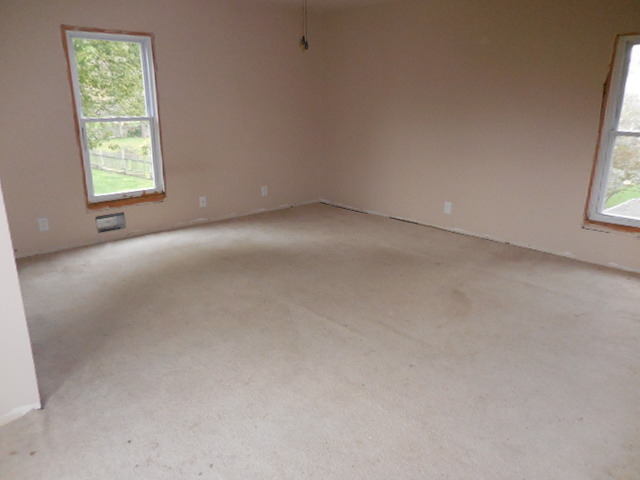 428 Chicago Road Paw Paw, IL 61353 - Photo 11 of 17