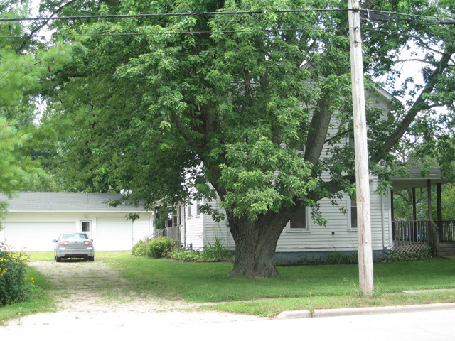 428 Chicago Road Paw Paw, IL 61353 - Photo 17 of 17