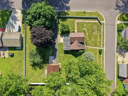 $300,000 | 3 East Whitechapel Street, Mazomanie, WI 53560