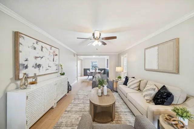 $425,000 | 1616 Tabor Street, Houston, TX 77009