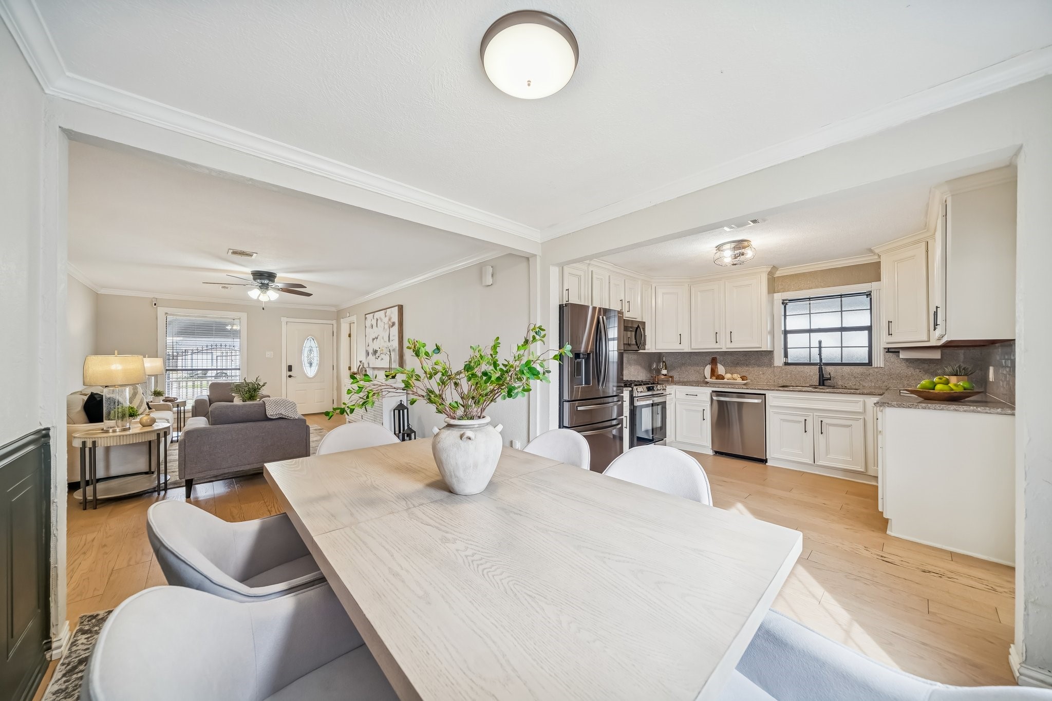 1616 Tabor Street Houston, TX 77009 - Photo 20 of 37