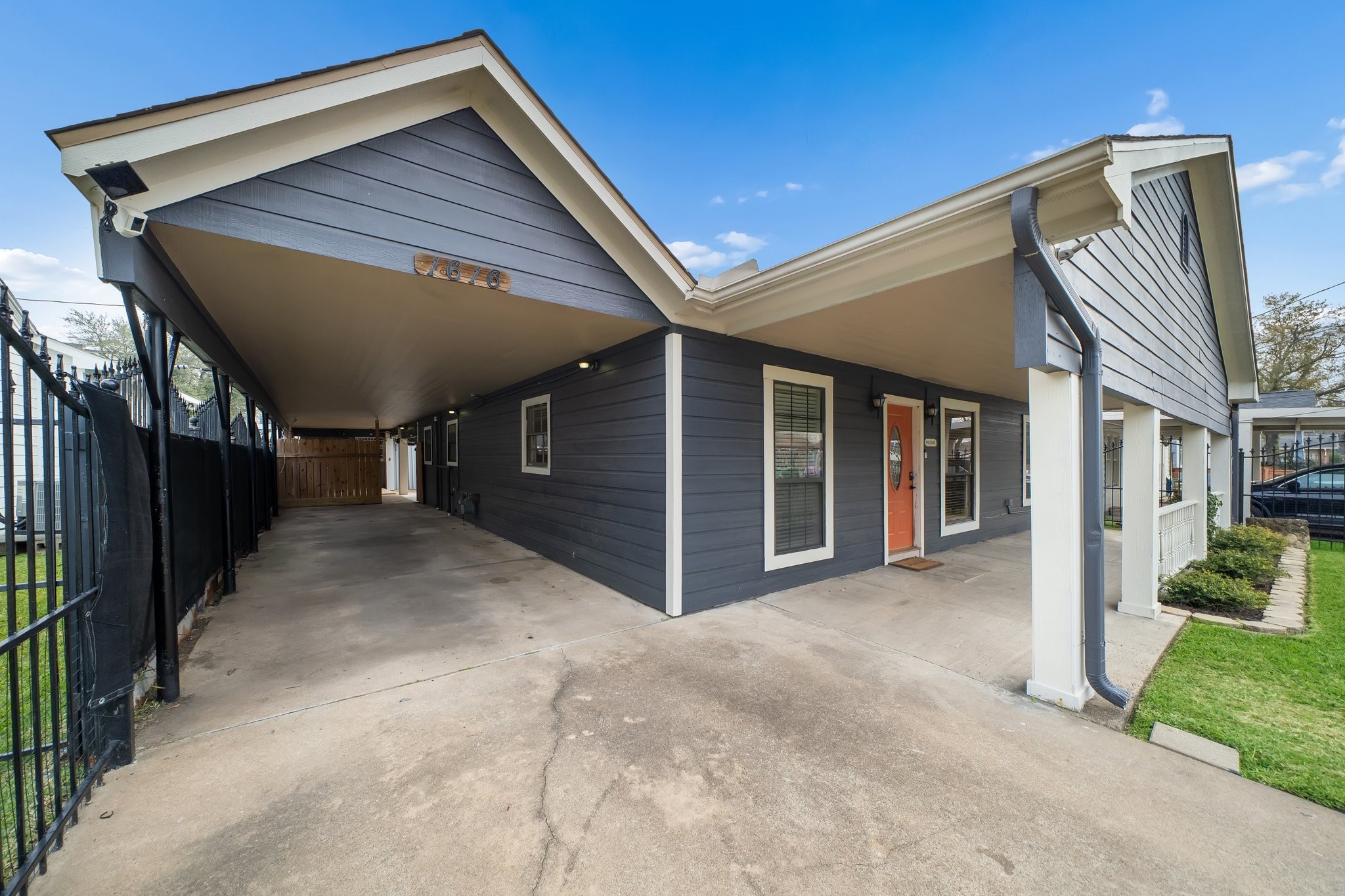 1616 Tabor Street Houston, TX 77009 - Photo 4 of 37