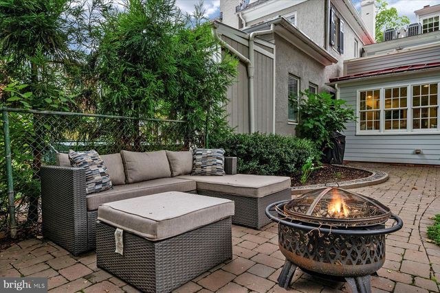 $990,000 | 244 Prince George Street, Annapolis, MD 21401