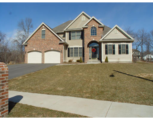 D Amberleaf Way Southwick, MA 01077 - Photo 1 of 9 Gallery Image 1