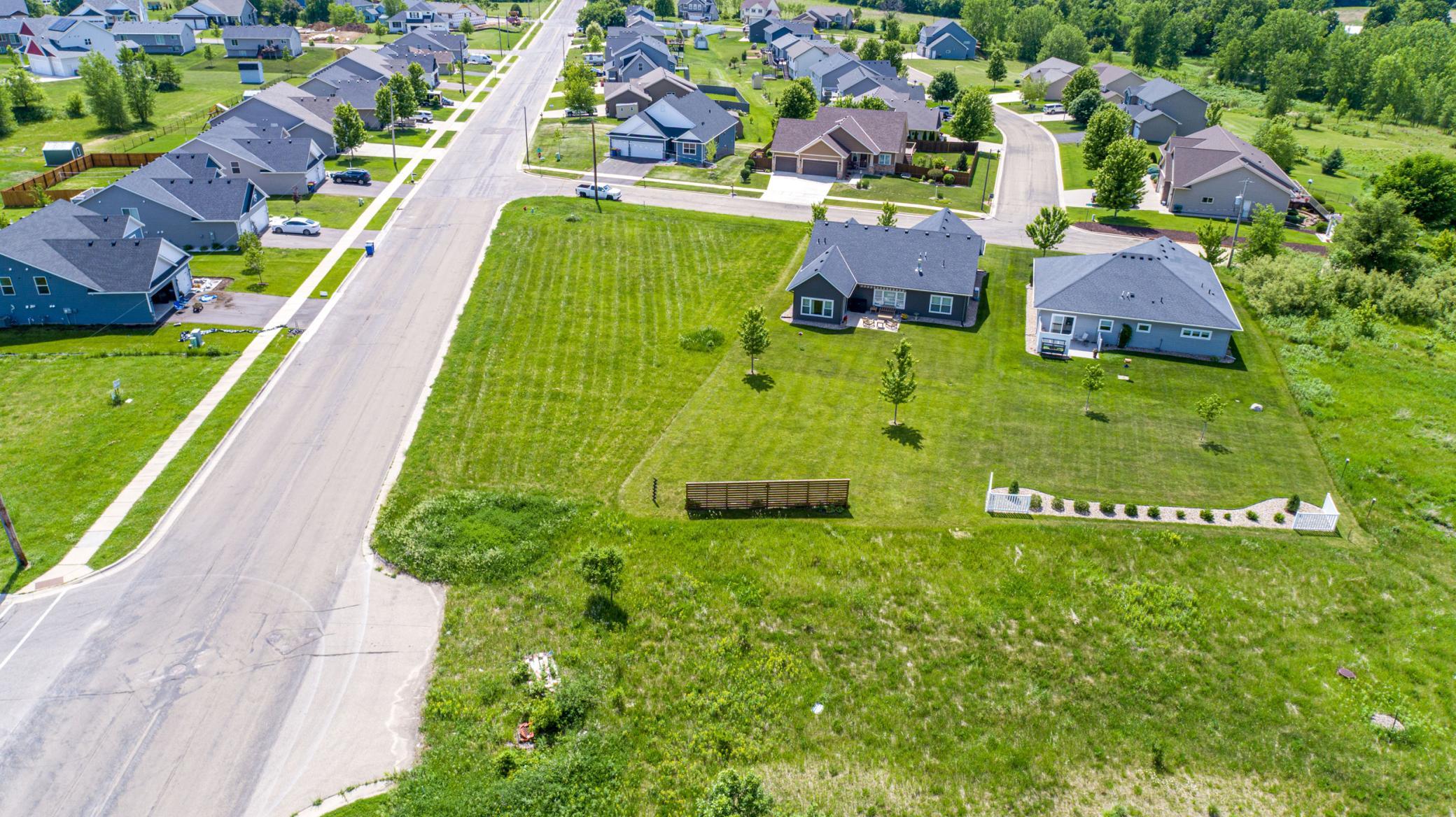2103 Primrose Lane Faribault, MN 55021 - Photo 9 of 13