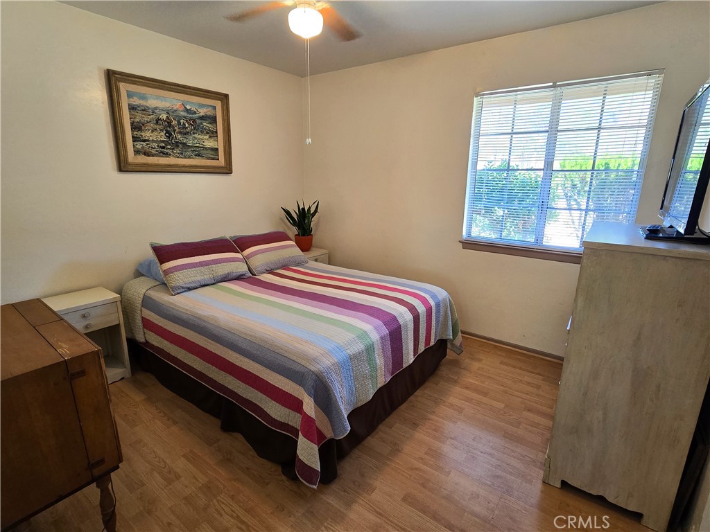 23911 Tahquitz Road Apple Valley, CA 92307 - Photo 9 of 32