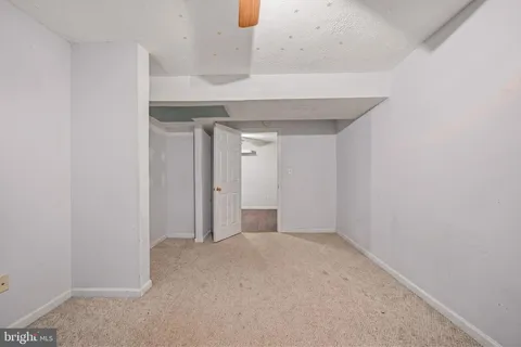 $320,000 | 11709 Ashworth Court, Germantown, MD 20876