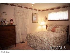 1277 North Dry Run Road Williamstown, WV 26187 - Photo 9 of 10 Gallery Image 9