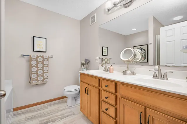 $325,000 | 4474 Bulrush Boulevard, Shakopee, MN 55379