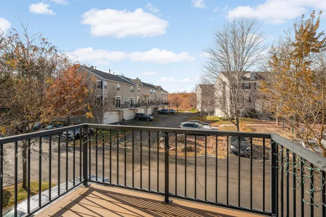 $325,000 | 4474 Bulrush Boulevard, Shakopee, MN 55379