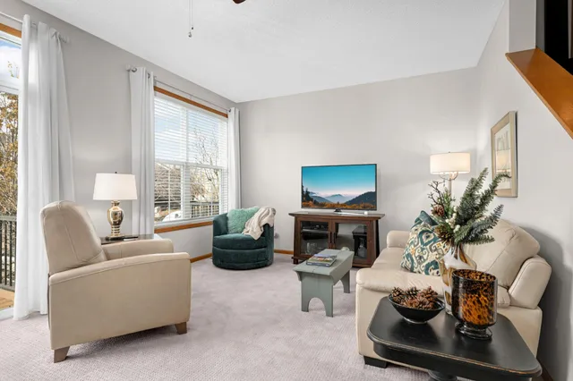 $325,000 | 4474 Bulrush Boulevard, Shakopee, MN 55379