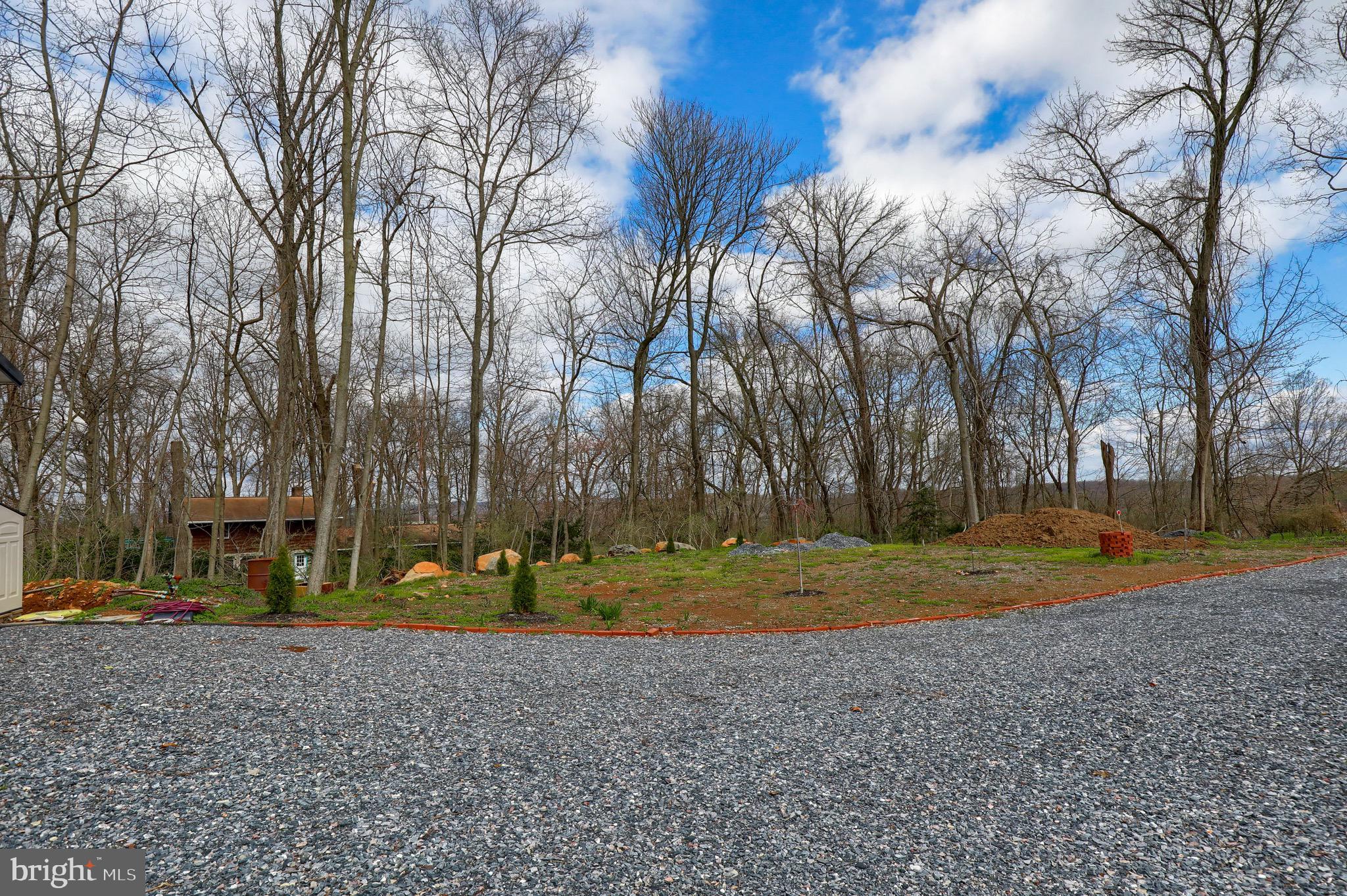 3055 Turnpike Road Elizabethtown, PA 17022 - Photo 13 of 40 Gallery Image 13