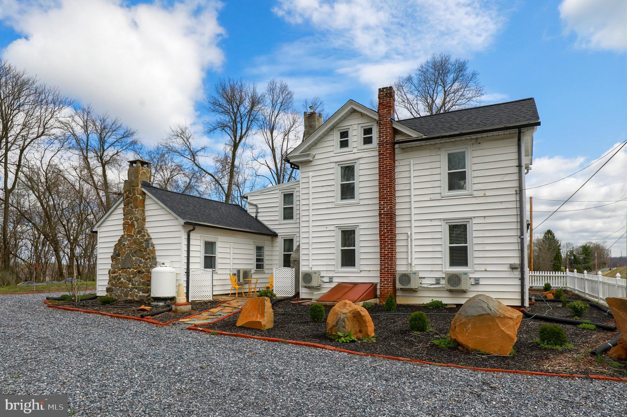 3055 Turnpike Road Elizabethtown, PA 17022 - Photo 6 of 40 Gallery Image 6