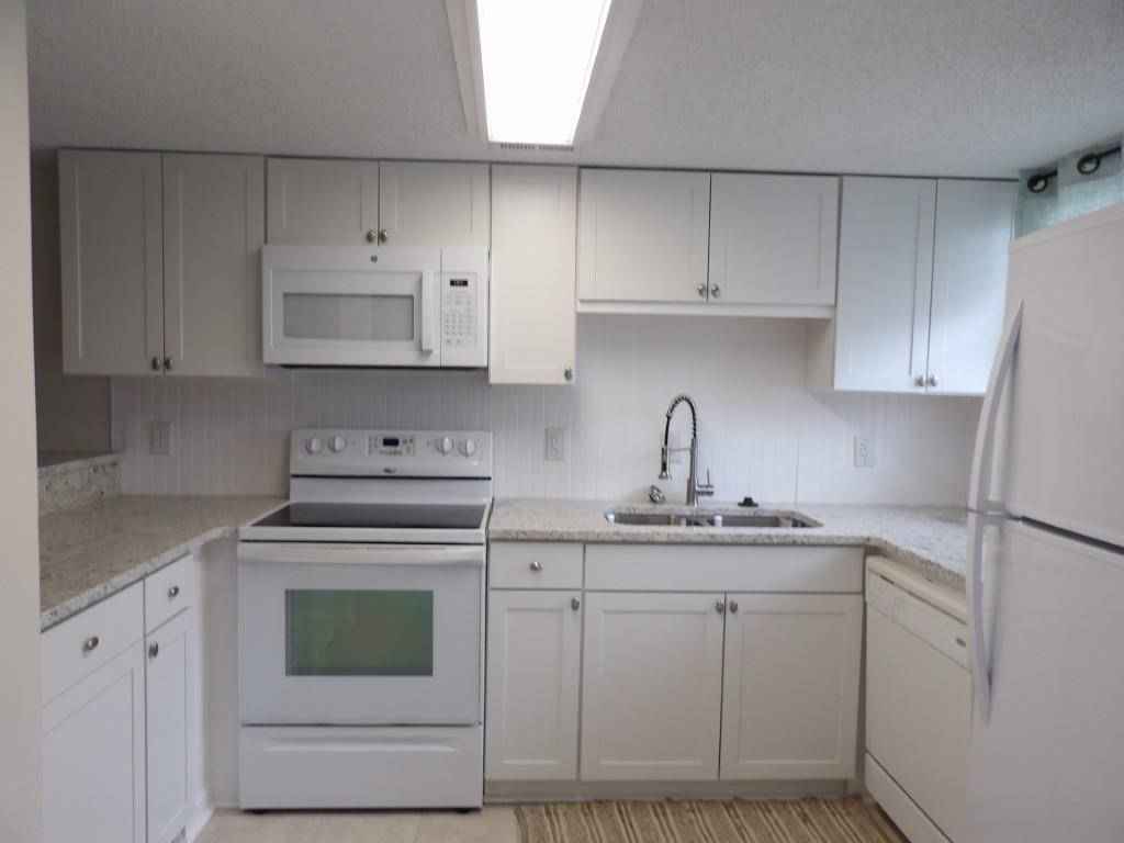 6703 Jefferson Place, Unit A4 Myrtle Beach, SC 29572 - Photo 2 of 19