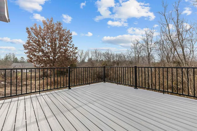 $665,000 | 5611 N Vista, Unit 5611, Janesville, WI 53548