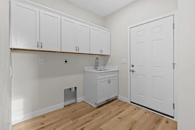 $665,000 | 5611 N Vista, Unit 5611, Janesville, WI 53548