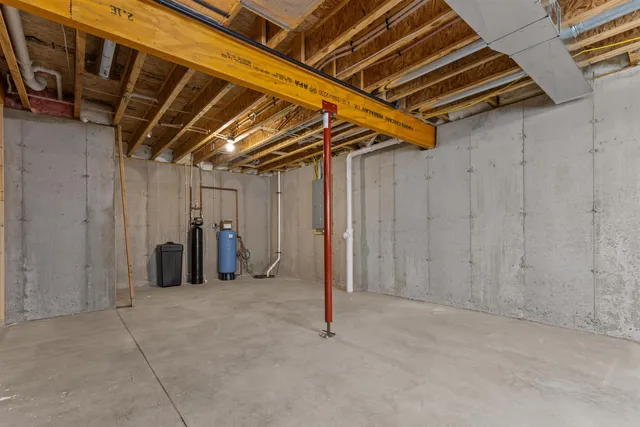 $660,000 | 5611 N Vista, Unit 5611, Janesville, WI 53548