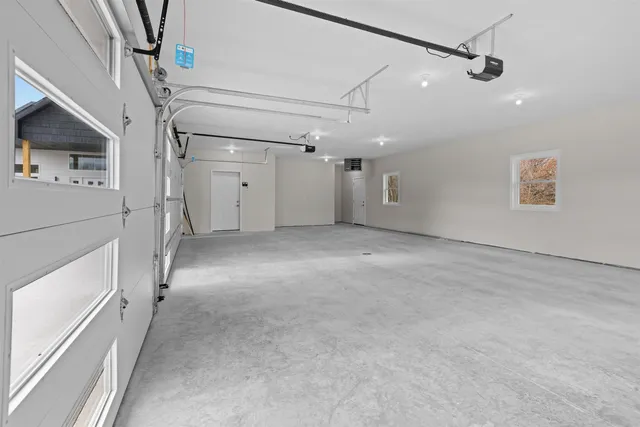 $660,000 | 5611 N Vista, Unit 5611, Janesville, WI 53548